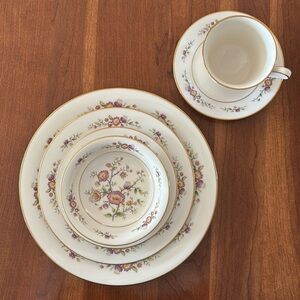 Noritake Asian Song Place Setting